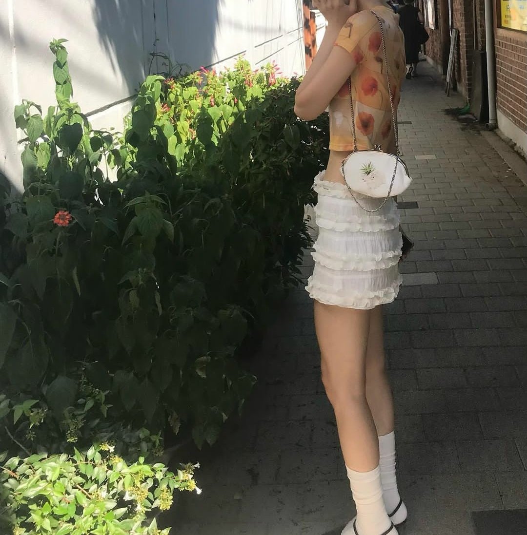 thinspo_k's tweet photo. Height: 174 cm / 5'8½"
Weight*: 52 kg / 115 lbs
Bust: 79 cm / 31.1"
Waist: 63 cm / 24.8"
Hips: 90 cm / 35.4"
BMI*: 17.2 https://t.co/X7Jq9iRuJT