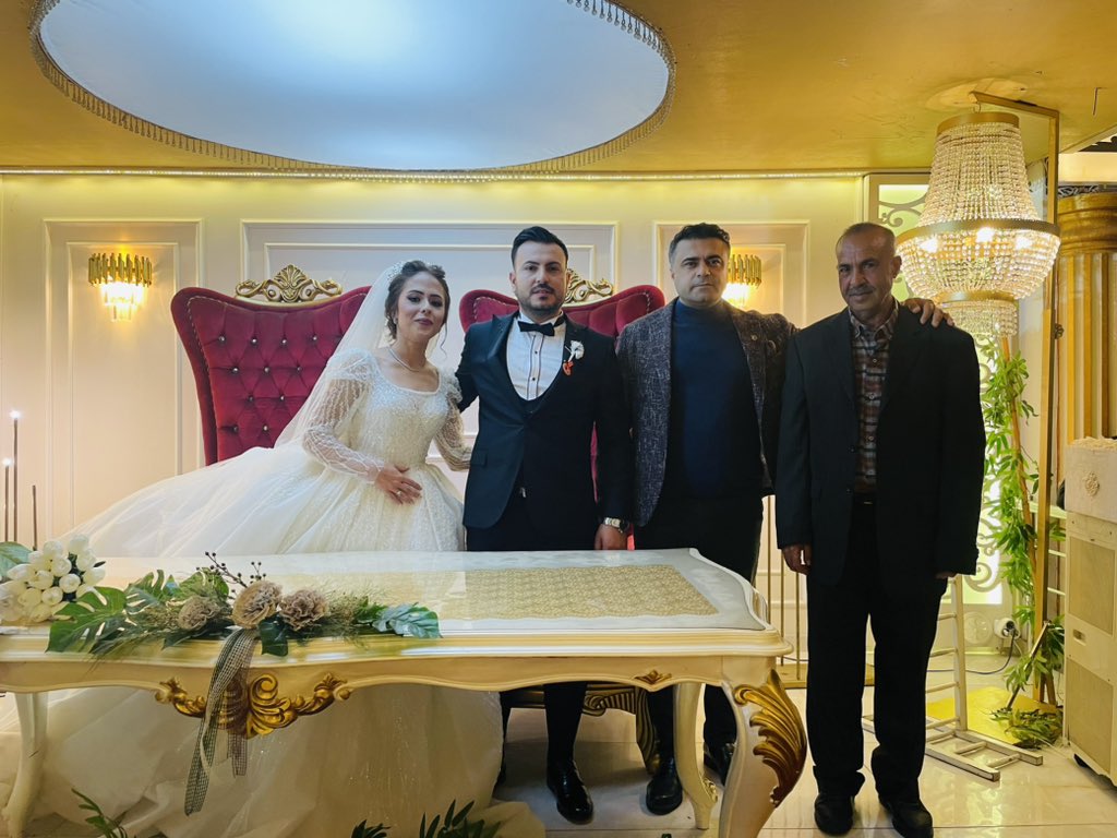 arslan01_omer's tweet photo. Yaş ve Ünal ailesinin kıymetli evlatları Hamit ve Zeynep kardeşlerimizin düğün merasimine katıldık.Ömür boyu mutluluklar diliyorum.Rabbim birlikte sağlıklı,uzun ömürler geçirmelerini nasip etsin.
#ÖzümüzsözümüzbirsevdamızCeyhan
#İçimizdenbiri https://t.co/xGd1SStHEJ