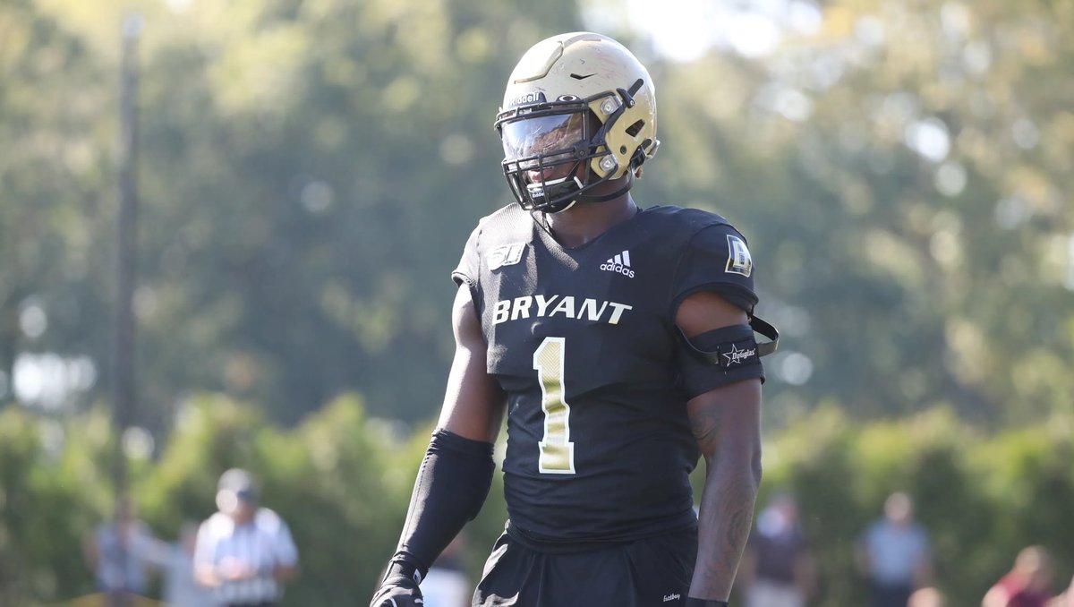Blessed to receive an offer from Bryant University 💛! <a href="/CoachP_Irish90/">Coach P</a> <a href="/VikingsRecruits/">Pacelli Vikings FB Recruiting</a>