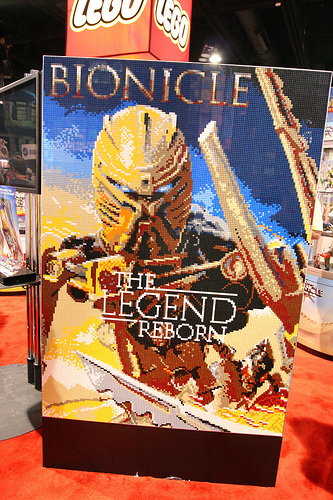 BionicleBot's tweet photo. The cover of The Legend Reborn constructed out of LEGO bricks, https://t.co/eB840b1Xnc https://t.co/9vrgiW288s