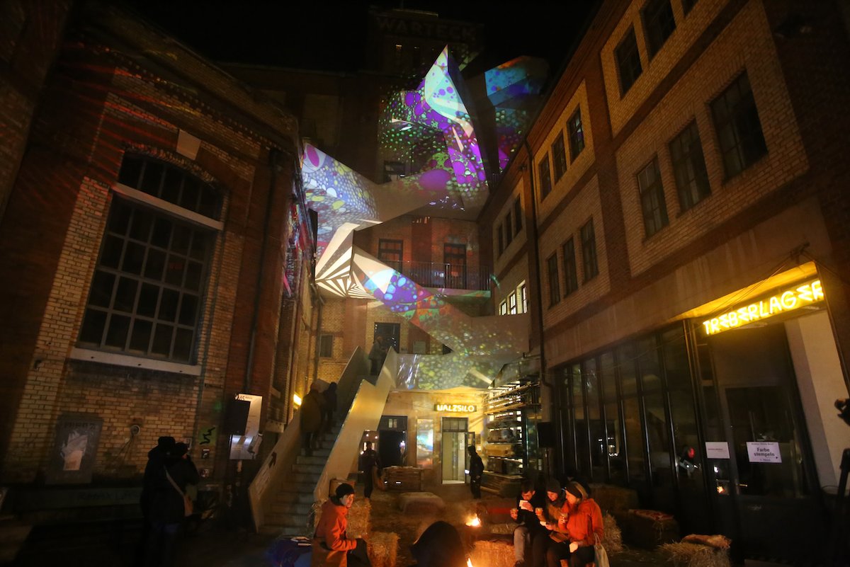 museenbasel's tweet photo. Wunderbar wars an der #Museumsnacht 🥰 Danke für euren Besuch!
Credits:
Bild 1: @UBBasel , Foto: Johann Frick
Bild 2: Werkraum Warteck PP, Foto: Timm Delfs
Bild 3: @Fond_Beyeler , Foto: Charles Hui, Viswerk
Bild 4: @kunstmuseumbs , Foto: Damaris Thalmann
#mnbasel https://t.co/7bj2g2JBSl