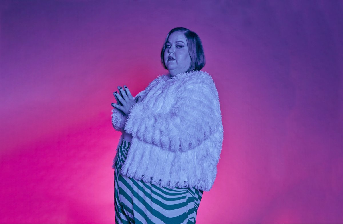 sheffdocfest's tweet photo. This month's #DocNights preview screening is of our 2023 Audience Award winner @yrfatfriendfilm  💫

Watch it with us on Mon 29 Jan @showroomcinema and join the Q&amp;A w/ the film’s director, @JeanieFinlay. 

We can’t wait to see you there! 🎟️ https://t.co/YZR2wO8hz3 https://t.co/6WbIZfOaX9