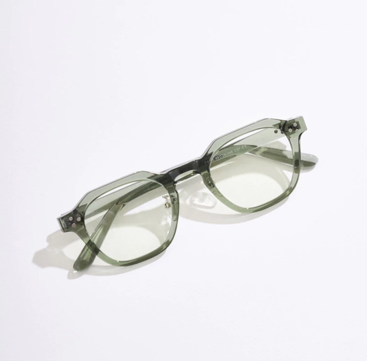 atinystuff's tweet photo. *ส่งต่อ* แว่นกรองแสงสีเขียว kaya glasses
price  400 ( จาก 550 )  ✫ ✫

#ส่งต่อแว่น #ส่งต่อแว่นมือสอง #ส่งต่อเส���้อผ้ามือสองสภาพดี #เสื้อครอป #แว่นแฟชั่น #ส่งต่อกระเป๋ามือสอง #ส่งต่อเครื่องประดับ #ส่งต่อรองเท้า
#ส่งต่อเครื่องสําอางค์ https://t.co/JjZoqHacwH