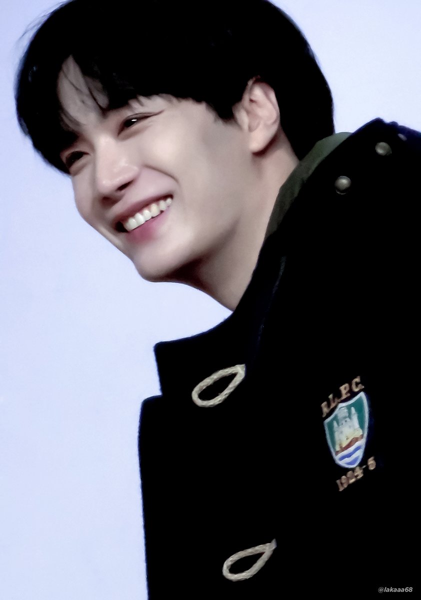 240114 비트로드 팬사인회      

#김종현 #KimJonghyeon