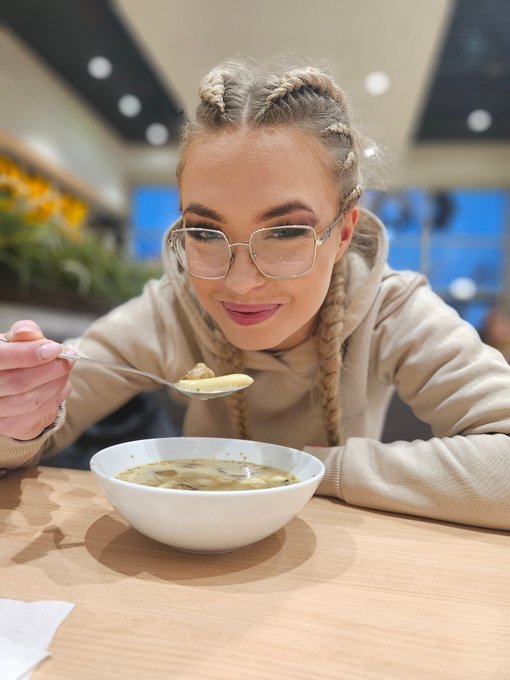 Lubicie grzybowa? Ja bardzo❤️ https://t.co/ONSbHy2mYU<a href="/tag/championsleague"class="tags"><span>#championsleague</span></a>