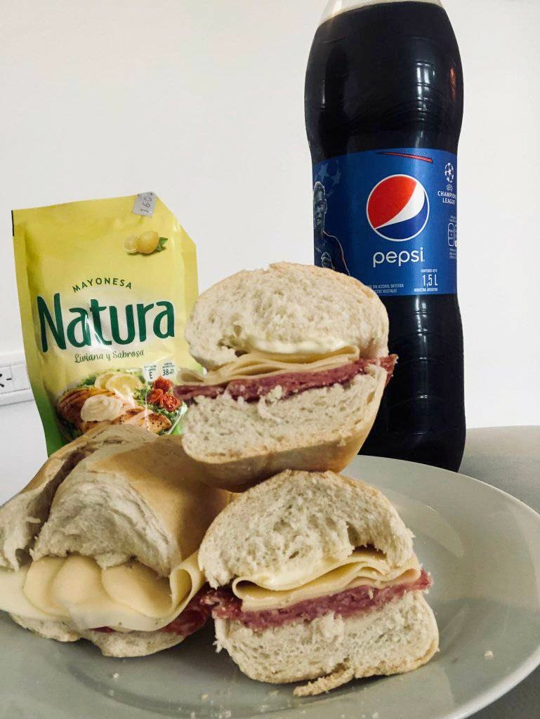 te pedí un almuerzo no un banquete