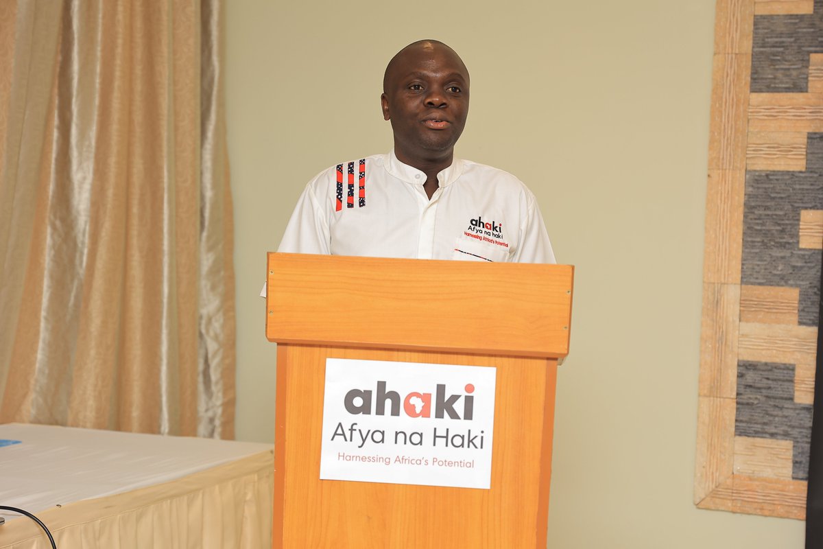 afyanahakiug's tweet photo. “As we embark on 2024, I express my sincere gratitude to each and every one of you. Your dedication, creativity and hardwork have been a driving force behind much of Ahaki’s successes over the years. The past year was incredibly transformative for Ahaki, it solidified our vision and rolled out key initiatives that are essential for guaranteeing Ahaki’s continuity.” - Dr @MulumbaMoses_ during his opening remarks at day one of Ahaki’s beginning of year staff retreat.