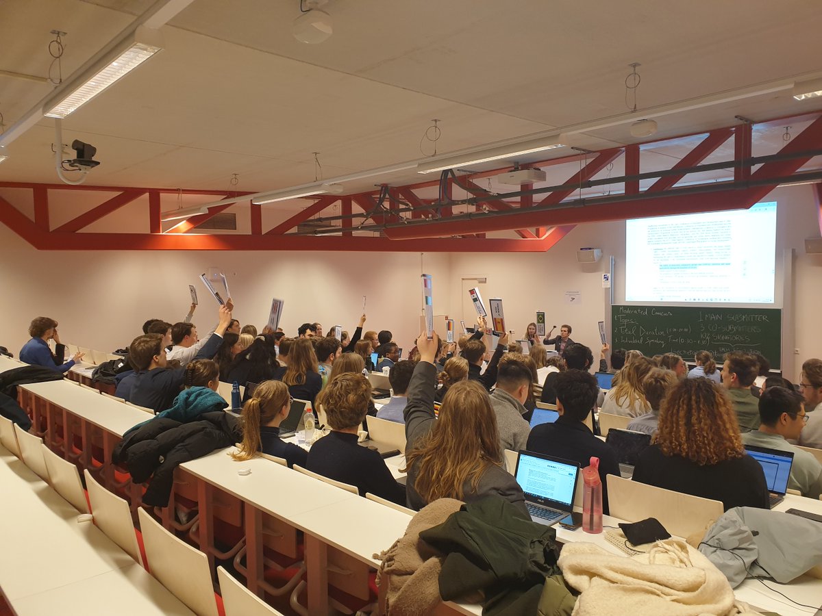 An ineresting teaching experience:
Last week, our students simulated a UN meeting on population and development. Unfortunately, their draft resolution on reproductive justice did not pass by one vote!