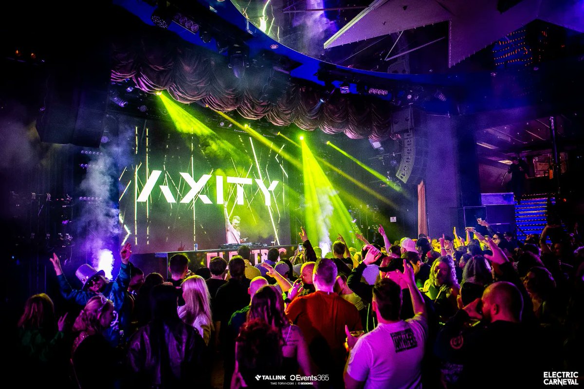 Axity tweet media