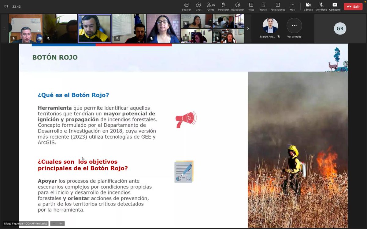 Senapred's tweet photo. #SENAPREDAraucanía en conjunto con @conaf_minagri realizaron capacitación sobre el sistema predictivo de alerta "Botón Rojo". En la instancia participaron encargados comunales de emergencias de la región, donde además se les entregó recomendaciones y acciones preventivas en materias relacionadas con los incendios forestales.