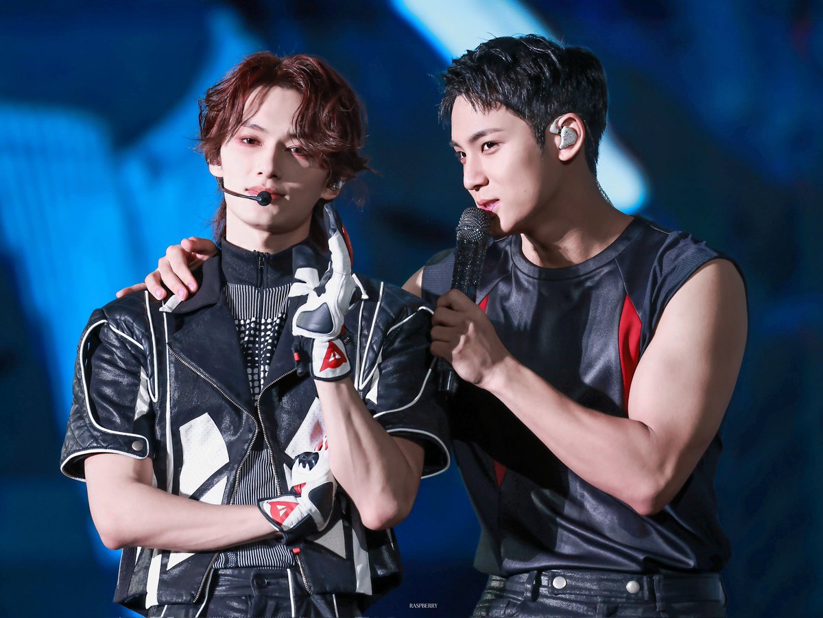 96_6Hui's tweet photo. 이틀동안 규준이 왜 이럴까 https://t.co/p2PrjS1NR1