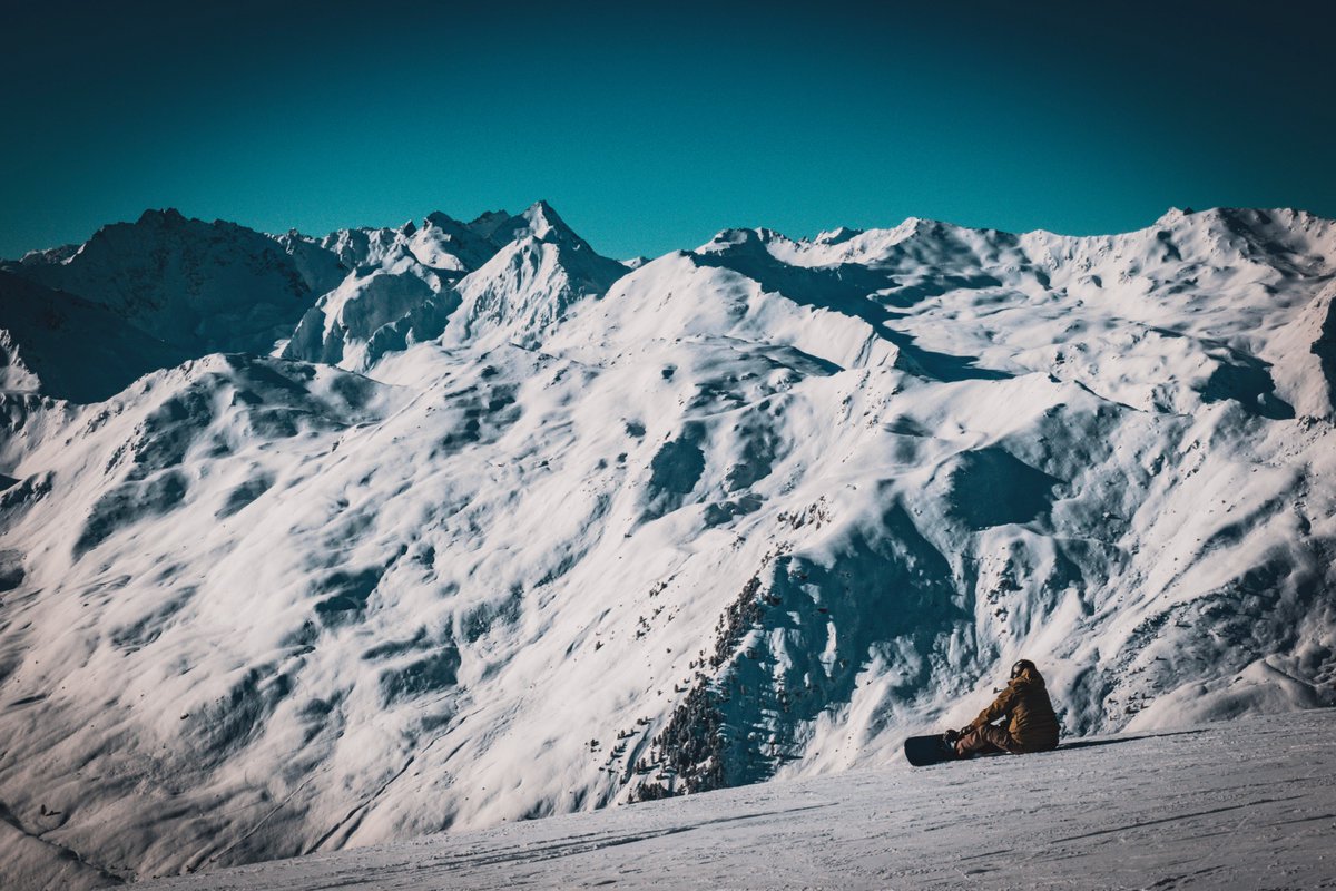 PhilippBego's tweet photo. Axamer Lizum ❄️

#photography #picoftheday #snowboard https://t.co/Y631FCQSe9