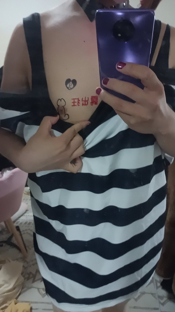 hmuk217's tweet photo. 身上写了什么？大声念出来！ https://t.co/TkA7L0JjYS