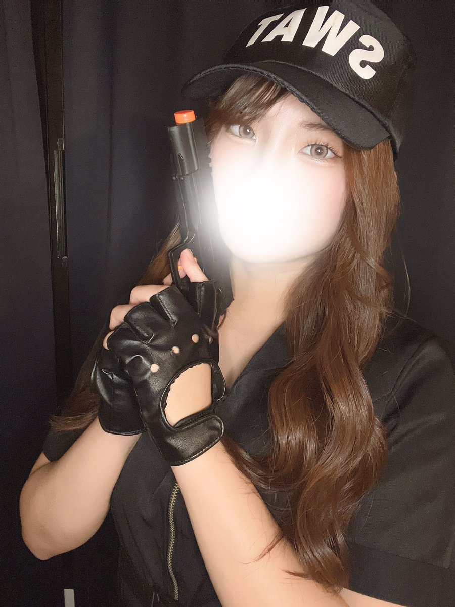 ui_Yarikano's tweet photo. こんばんは♪ういです��️

今からういとエロギャラ飲みできまーす！
テコで一緒にお酒飲みながらエッチなことしませんか？？
いまお酒のモチベ高いので、是非お誘い待ってます💕

ういのLINE→ https://t.co/l9E4uRno1z
予約のLINE→ https://t.co/8Obnb4YknJ https://t.co/Id5OEmdfq2