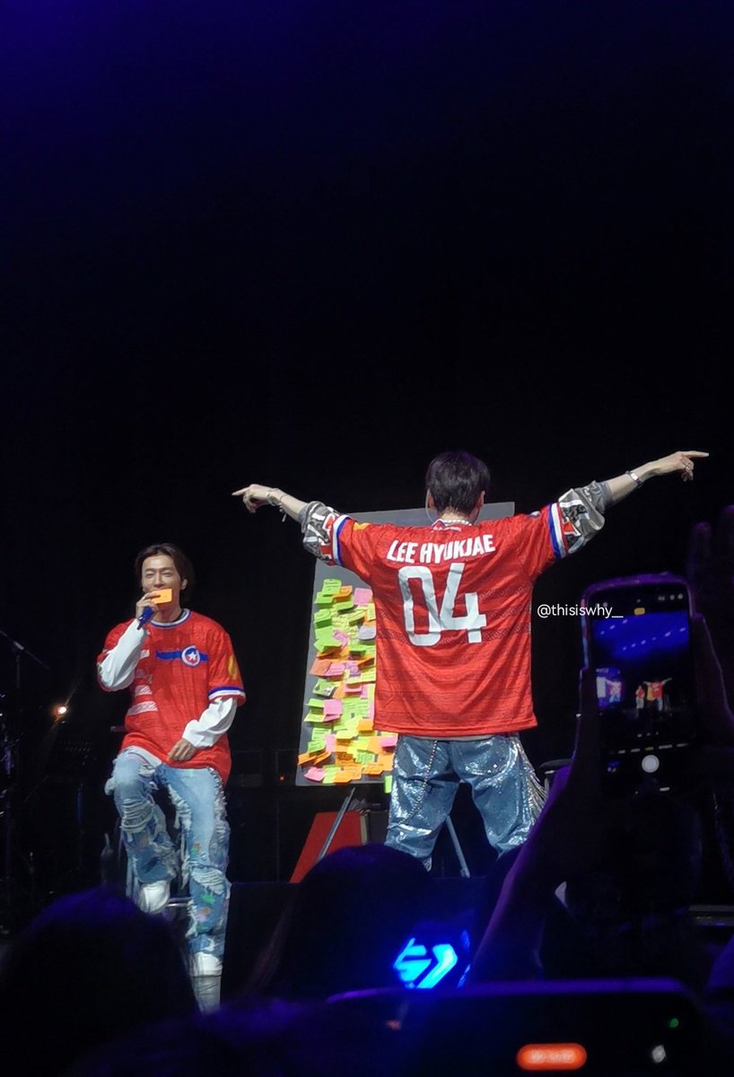 thisiswhy__'s tweet photo. Nuevo refuerzo en la selección chilena
#DElight_PartyinChile #Delightparty #dne #donghae #hyukjae #eunhyuk #Leedonghae #leehyukjae #elf #elfifas #elfchile #Delightpartyenchile #delightpartyinchile #동해 #은혁 #혁재 https://t.co/OY5Fkn0lSU