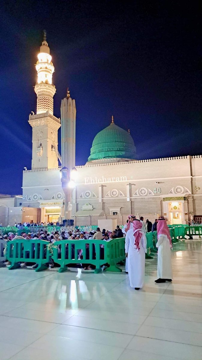 thehannan01's tweet photo. Good Night everyone. 
اللہ پاک ہم سب کو اپنے گھر بلائے آمین. https://t.co/Vvm7f5cUyu