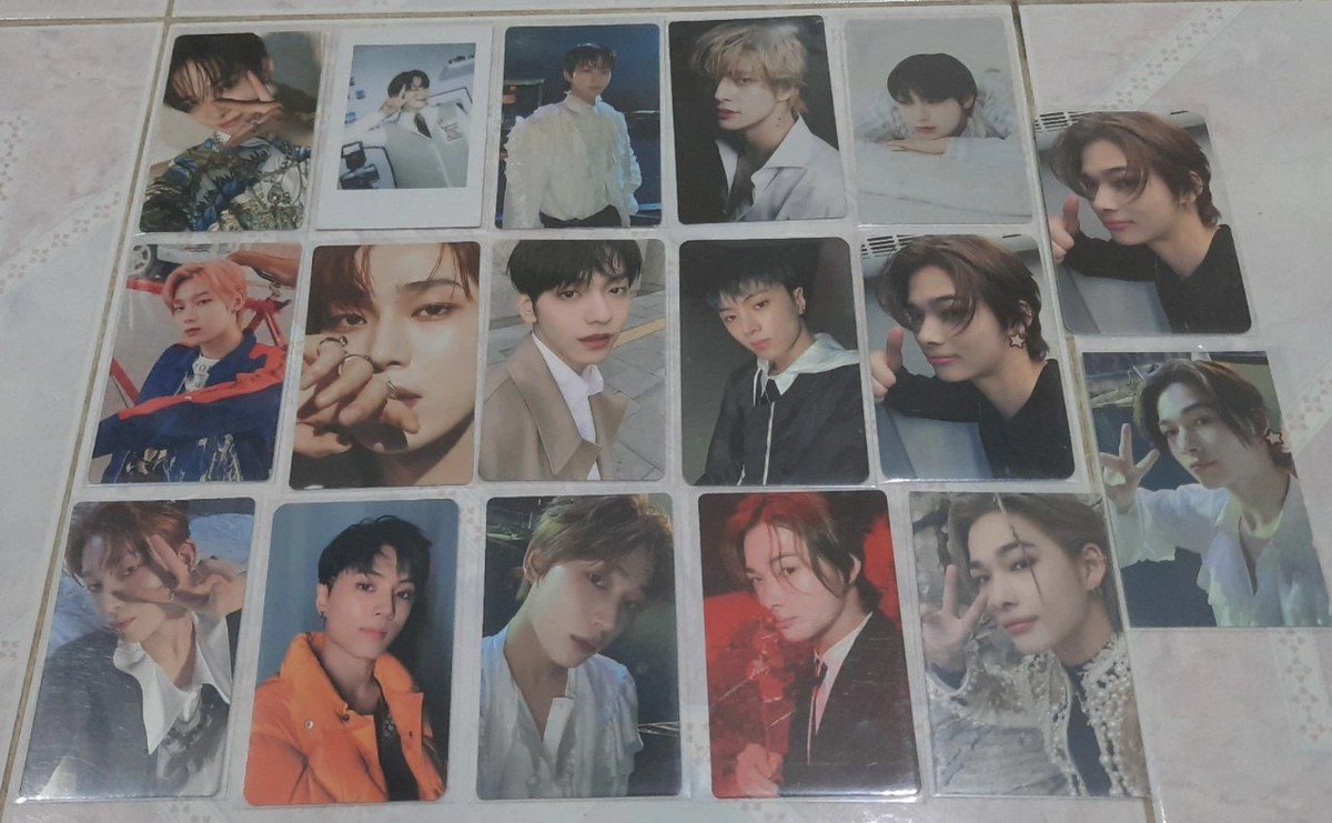 nishimuraaee's tweet photo. wts in bulk 💌

rm950 for all (divide price on your own)
pcs with (*) - defect (dm for condi)
need sec &amp; third pic taken 🥹

#pasarENHYPEN https://t.co/zPityUxLeK
