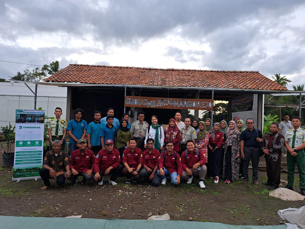 extensionedu's tweet photo. International Fund for Agricultural Development (IFAD), Yumi Sakata, Shazreh Hussain visited Polbangtan Yoma for Youth Enterpreneurship and Employment Support Service Scalling-Up Intervention (YESS-SI) 2025 design mission initiation in D.I Yogyakarta &amp; Central Java Province. https://t.co/Z9QkK9Scsu