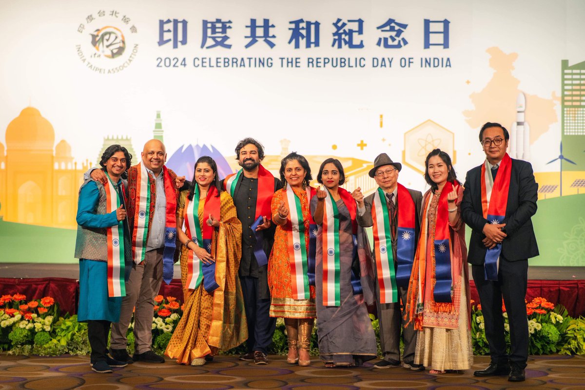 sanahashmi1's tweet photo. Indians in Taiwan! 🇮🇳 https://t.co/IWIfy1O07z