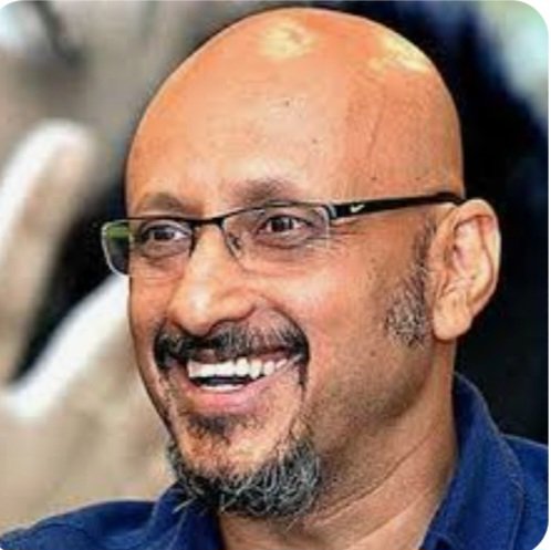 Today Shantanu Moitra Is Celebrating His Birthday.  

Shantanu Moitra is an Indian score composer, musician and pianist who has composed songs for the Hindi film industry, and is most known for his scores. 

#shantanumoitra 
#bollywoodmusicdirector 
#sajaikumar