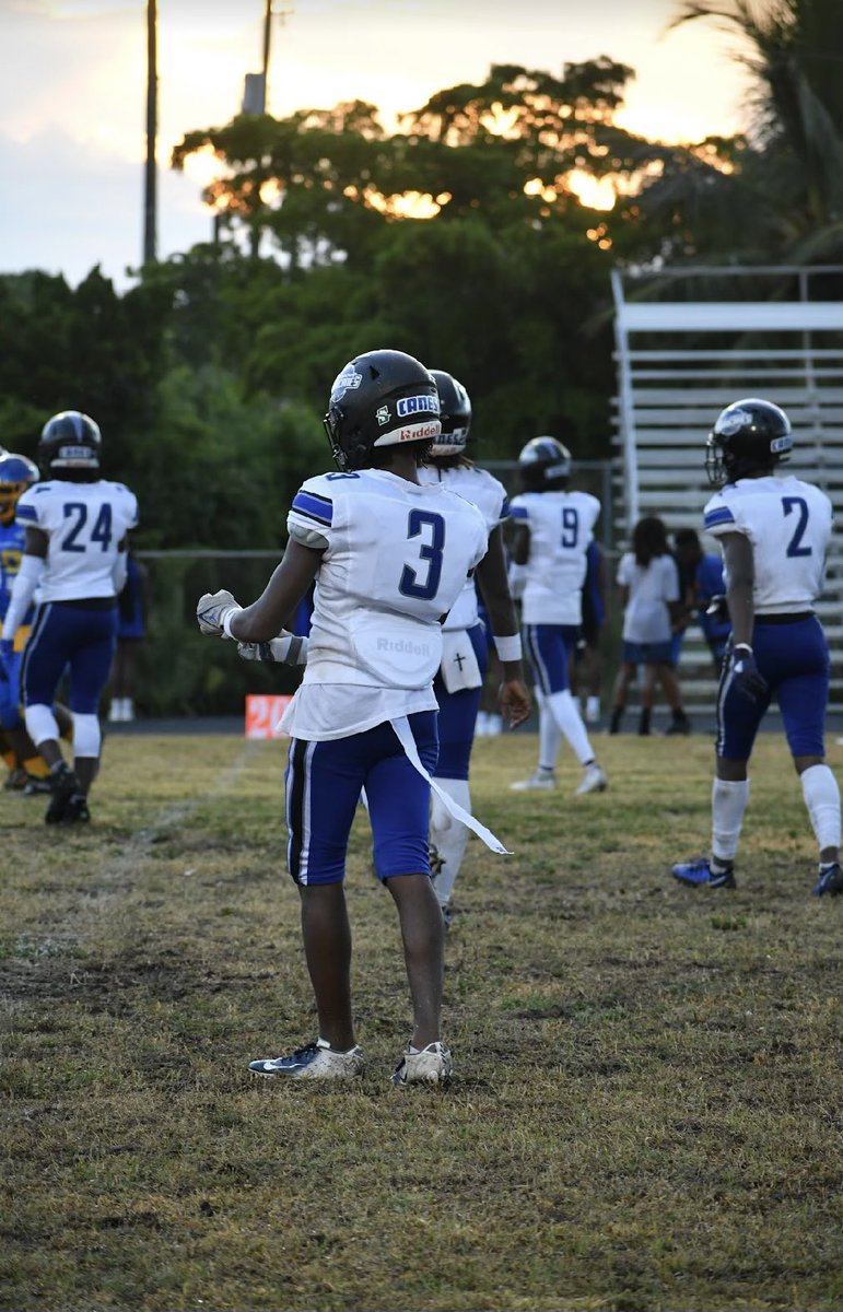 Let’s say congratulations to <a href="/InletGroveFB/">Inlet Grove</a> football 🌀🌀🏈🌟Athletes <a href="/temarionfoster/">Temarion foster</a> and <a href="/TiagoMendes_10/">Tiago Mendes (ATH)</a> on receiving an offer from <a href="/HerdFB/">Marshall Football</a> Marshall University!!  #GoHerd #WeAreMarshall    <a href="/HBANKS03/">Hikeem Banks</a>
