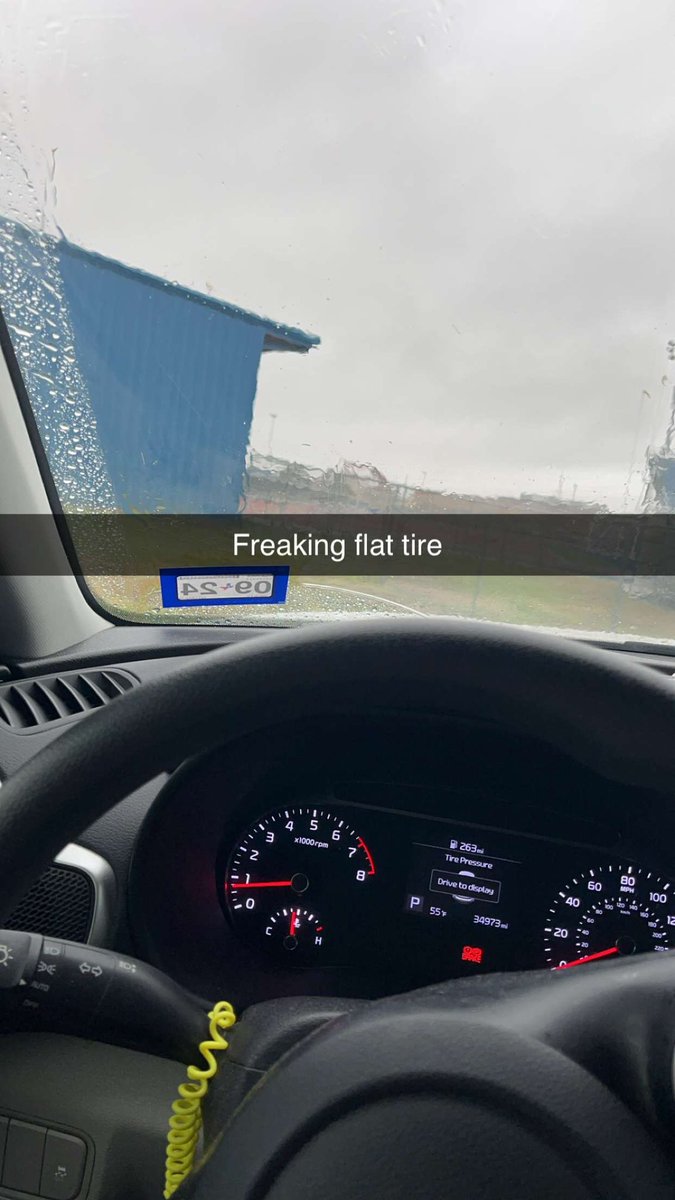 Txwildflower77's tweet photo. Had to be on a rainy ass day!! But called #AAA https://t.co/bb4kRP8Avn