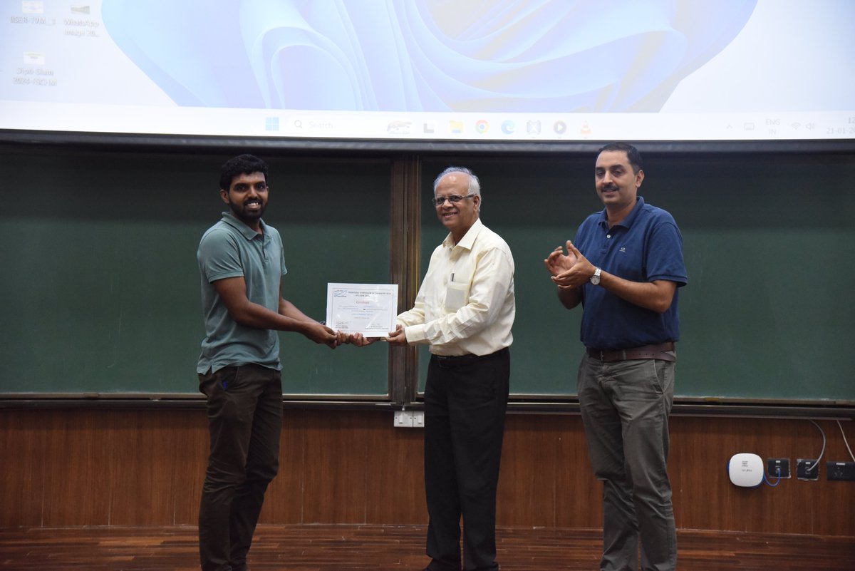 Congratulations to @AJAYKUMARMP13 on securing the Best Poster Award at the 4th Frontiers Symposium in Chemistry - FS-CHM 2024 @tvmiiser @Chemie_iisertvm