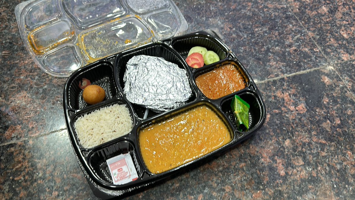 17 years of excellence reflecting in one image!!

#SaynotoIndigo 

<a href="/IndiGo6E/">IndiGo</a> 

<a href="/ndtvindia/">NDTV India</a> <a href="/aajtak/">AajTak</a> <a href="/BBCIndia/">BBC News India</a>