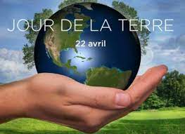 #JournéeDeLaTerre du 22 avril, le Jour de la Terre est un événement annuel mondial pour la protection de l'environnement. En ce jour, on reconnaît que la Terre et ses écosystèmes sont notre maison et qu'il est nécessaire de promouvoir l'harmonie avec la nature et la Terre.🌍🫂 🩷