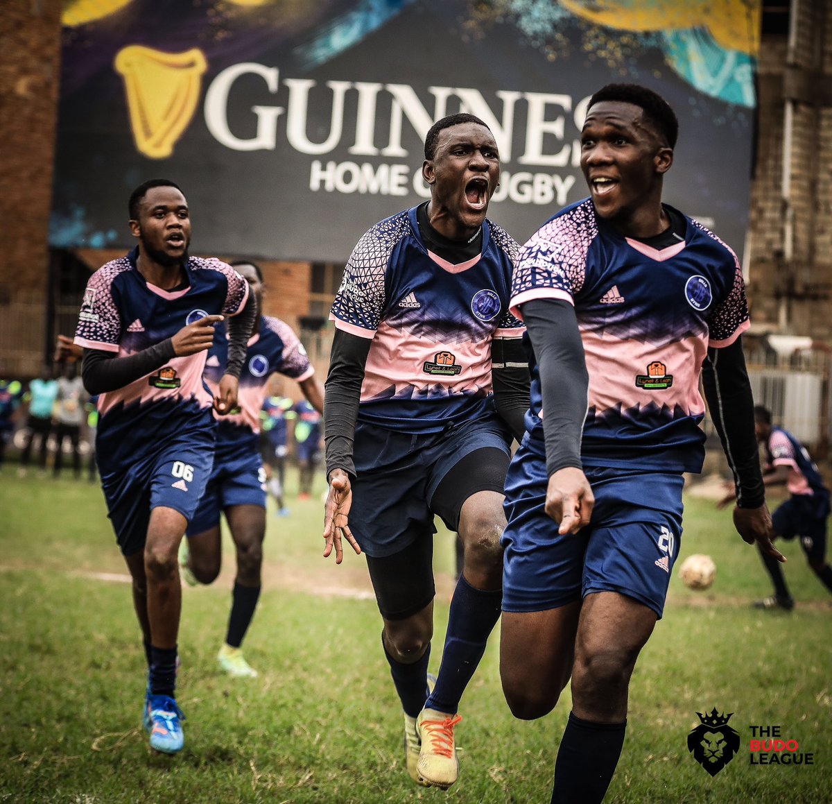 najeabkasule's tweet photo. What a game, What a team.
Went through all the emotions.
I love this game💜

#TBL7 #upthefriars https://t.co/D8dlJmnXFF