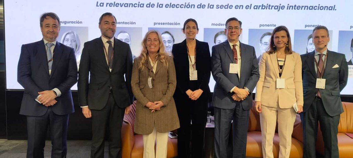 🔝 La integración de CIAM y <a href="/CIAR_Arbitraje/">CentroIberoamericano</a> potenciará la <a href="/ComunidadMadrid/">Comunidad de Madrid</a> como capital internacional del arbitraje internacional.

🗣 Lo ha destacado la consejera de <a href="/EmpleoCMadrid/">Economía y Empleo▪️Comunidad de Madrid</a>, Rocío Albert <a href="/blondieconomics/">Rocío Albert</a> en el Little Open <a href="/OpenDeArbitraje/">Open de Arbitraje</a>

+info
 c.madrid/h7bbg1