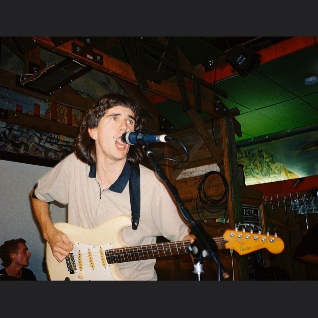 Metdog – « Questions and Answers Regarding Computers And Screens »
LP, Critter Records, 18 January 2024, #eggpunk @metdog_ @critterrecords
ift.tt/YmCENeO (link in bio) instagr.am/reel/C2aHU4Pxh…