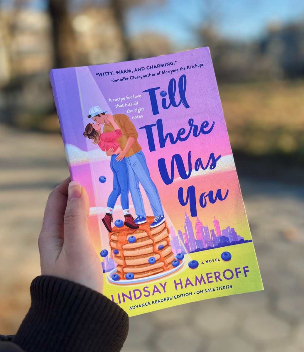 StMartinsPress's tweet image. TILL THERE WAS YOU by Lindsay Hameroff is a recipe for love that hits all the right notes. #LibraryJournal says this #romance &quot;sparkles with wit.&quot; 🥞💖

On sale next month! Learn more here: bit.ly/3O502FR
