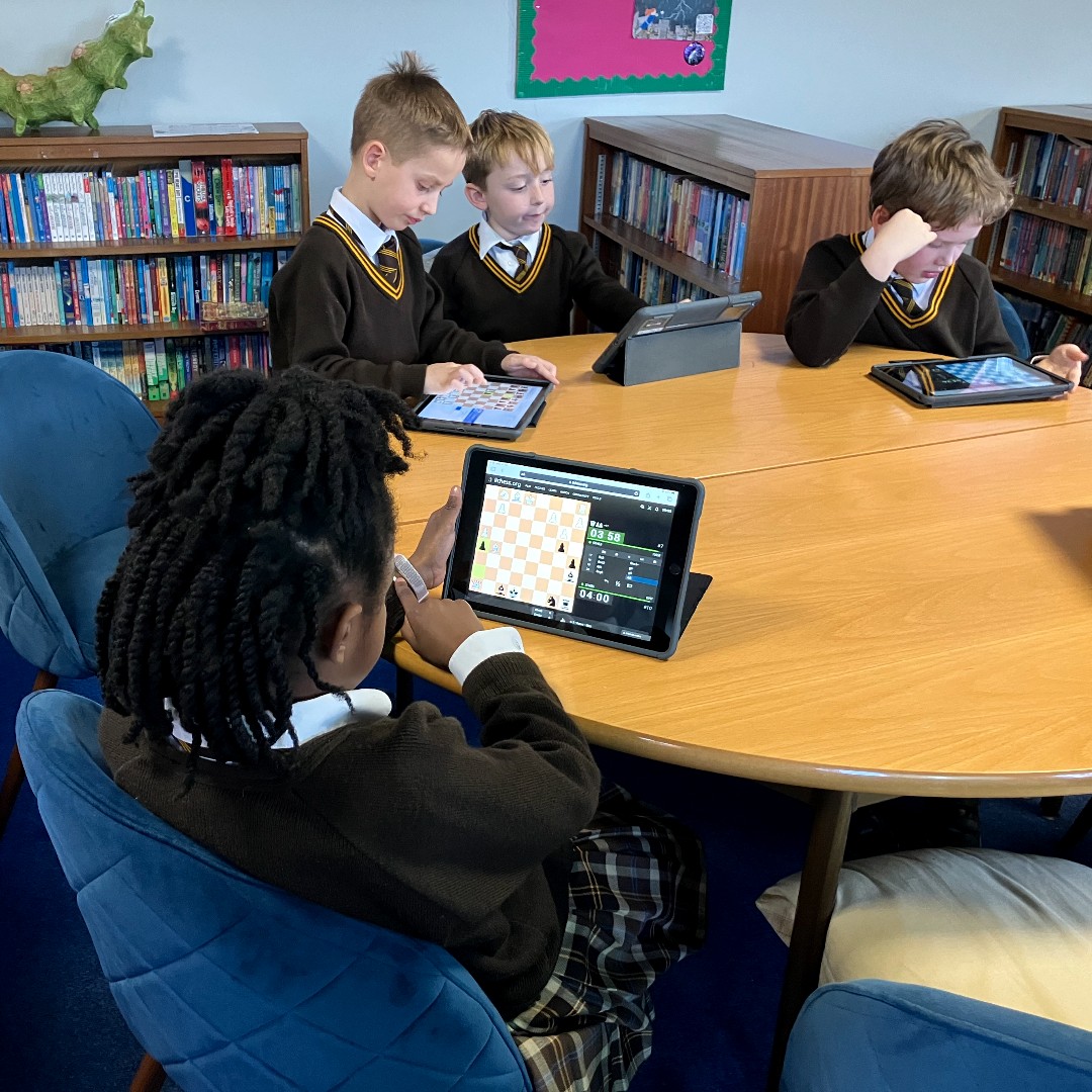 StHilarysSchool's tweet image. Chess is a popular lesson in the Year 2 curriculum at St Hilary&apos;s. In today&apos;s session, some of the children improved their moves whilst others engaged in tournaments!

#StHilarysSchool #ChessLesson #LifeAtStHilarys #PrepSchoolSurrey