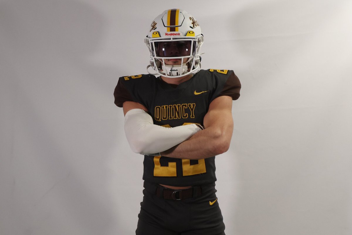 Kyle_Lynch22's tweet image. Had a great time at @QUHawksFootball Thank you coach @CoachKillday and @CoachA1998 for showing me the new standards of Quincy football! 

@CorsairsFB @Jmack37 @coachbamoore @bturn15