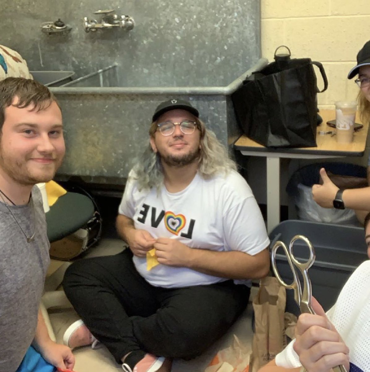 KKPsiCUP's tweet photo. With Winter break coming to an end and a new semester beginning, the Brothers of Epsilon Phi wanted to take a look at the amazing highlights of last semester and share the amazing moments we had!💙🤍 https://t.co/j0PcmWiohd
