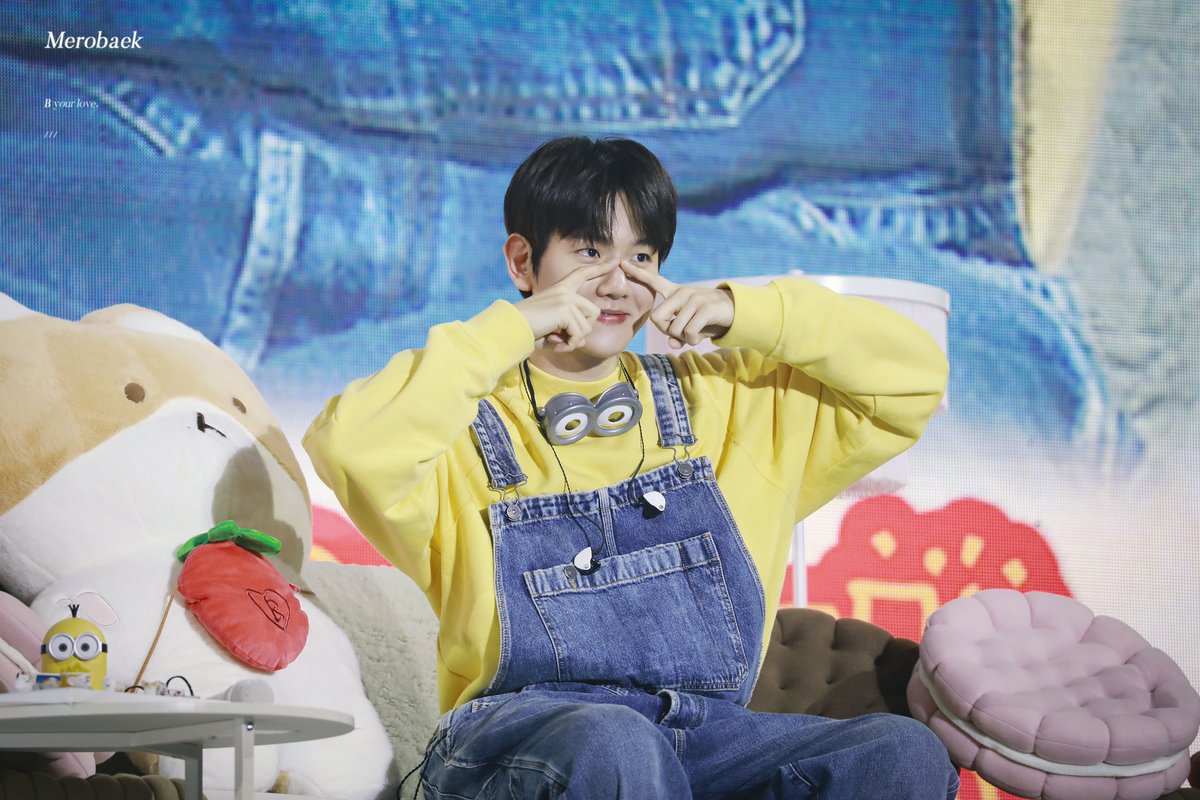 240121 #백현 #BAEKHYUN #SNACK_PARTY
<a href="/B_hundred_Hyun/">Baekhyun_EXO</a>