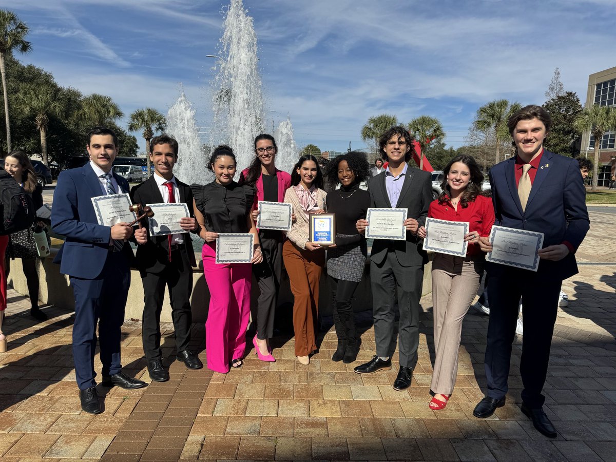 maurits_acosta's tweet image. This weekend the HML Model United Nations team brought home a major win for MDCPS and Trojan Country.

We participated in the most competitive MUN conference of the American south, GatorMUN, and were named the
 outstanding small delegation. #WeAreHML #YourBestChoiceMDCPS