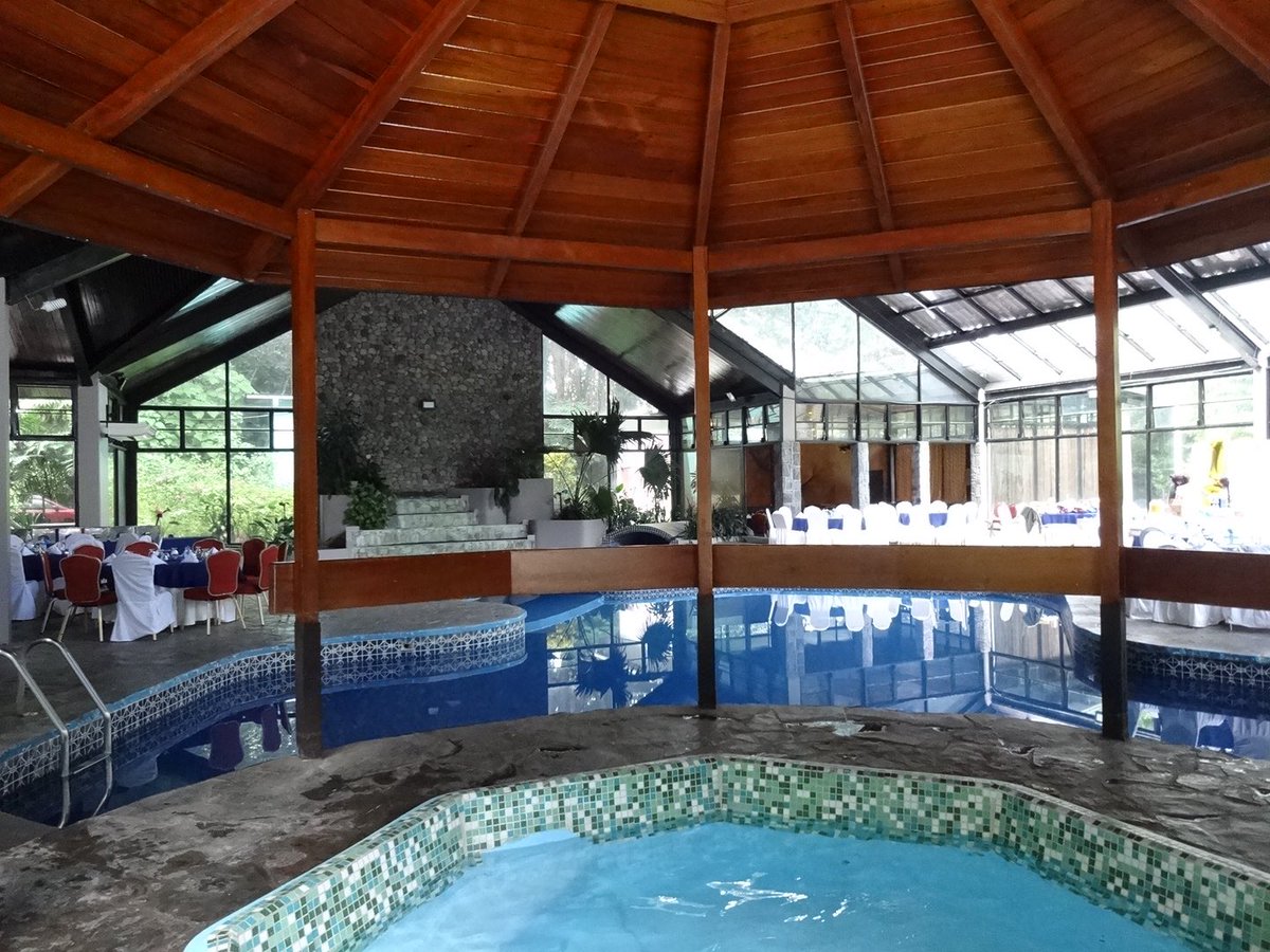 HotelBambito's tweet photo. Buenos días desde tierras altas #Chiriqui les desea 
El #HotelBambito #NaturalmenteBambito #Panamá 
Teléfonos:  6914-2902 771-4265/771-4373 https://t.co/QSxJbxPJT6