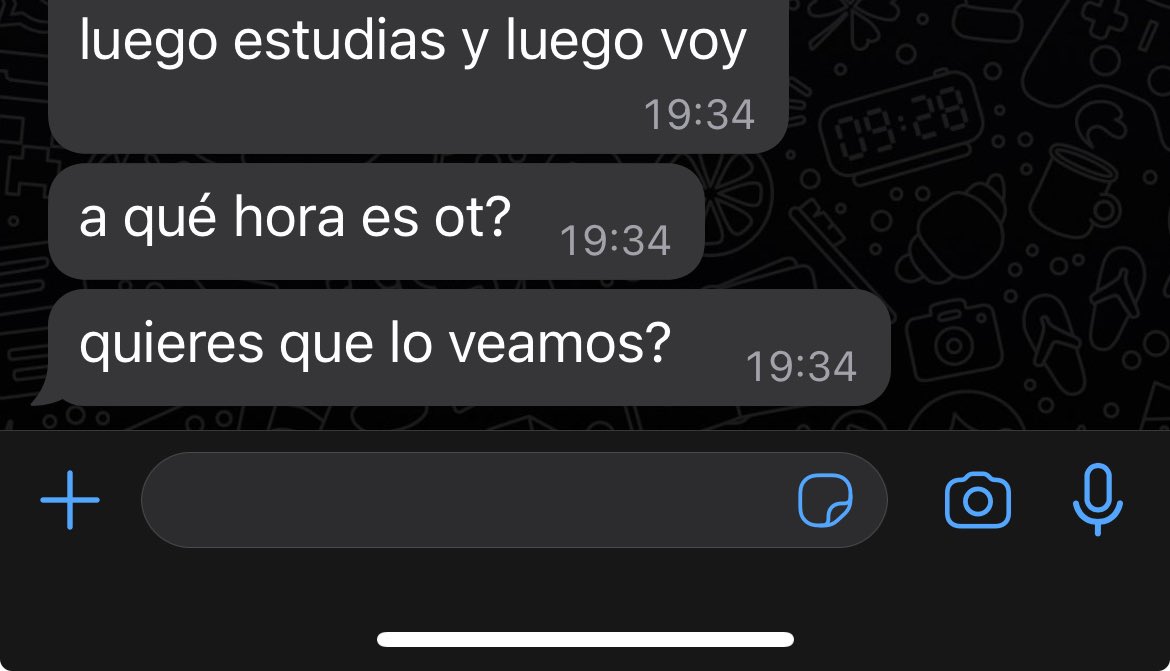 xelaa_8's tweet photo. donde quiera ver ot aunq decia q no le gustaba, AHÍ ES https://t.co/FzfkmYwB9v