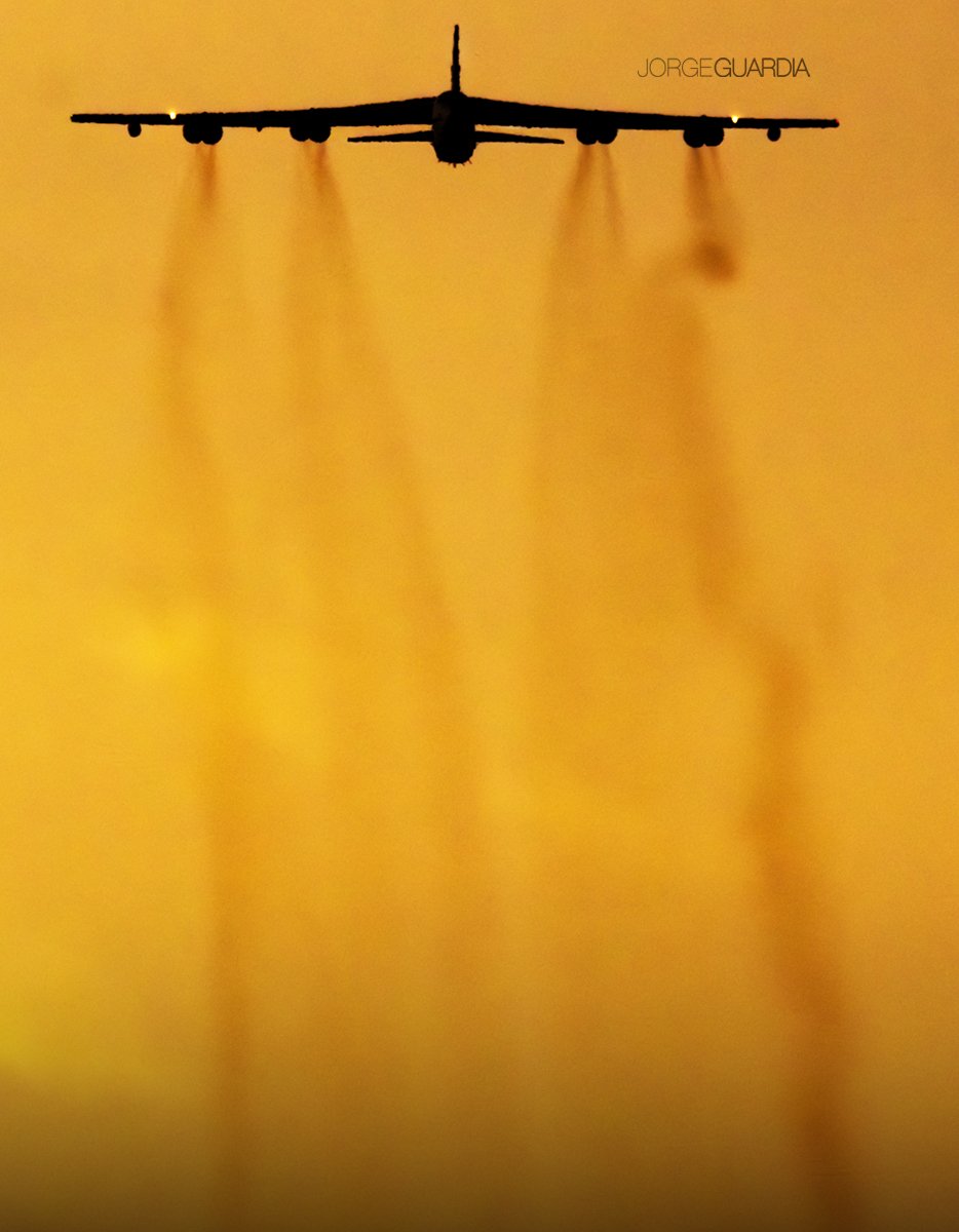 JorgeGuardia_'s tweet photo. Si puedes ver esto, es que no eres su objetivo.

#B52 #BUFF #Stratofortress #USAF #usairforce #bomber #avgeek #military https://t.co/g2a1aqUM8v