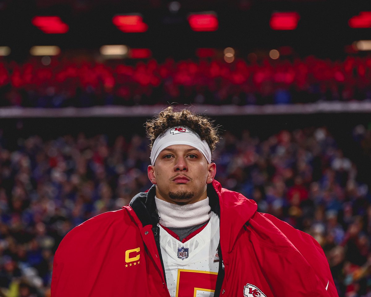 Chiefs's tweet photo. Six seasons as our starter.
Six AFC Championship appearances.

And he's not done yet 🚀 https://t.co/HRxXzSrkza