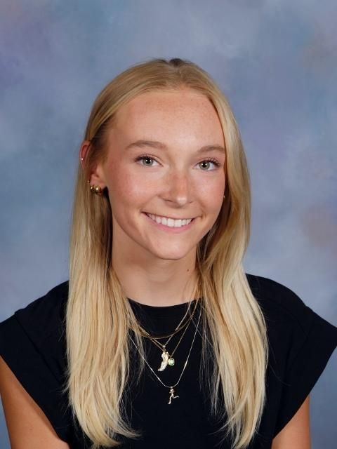 Congratulations to Claire White for being named the 23-24 Gatorade Nebraska Cross Country Player of the Year!!! #rollside #WeAreWestside