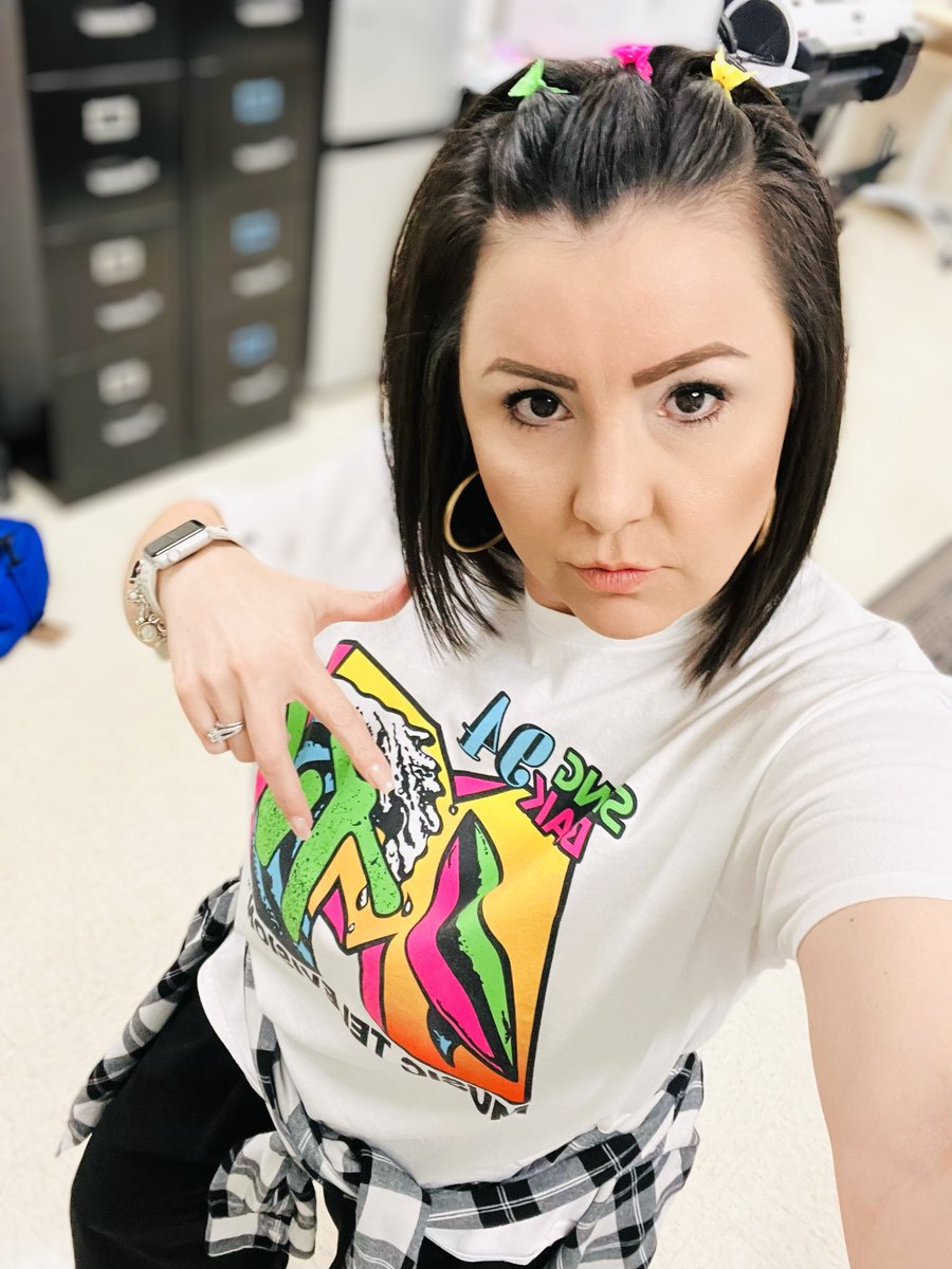 We are 90 days in <a href="/SanAngeloISD/">San Angelo ISD</a>! Reppin’ with the best @Lone_StarTexans 
#90sDaysAtSAISD