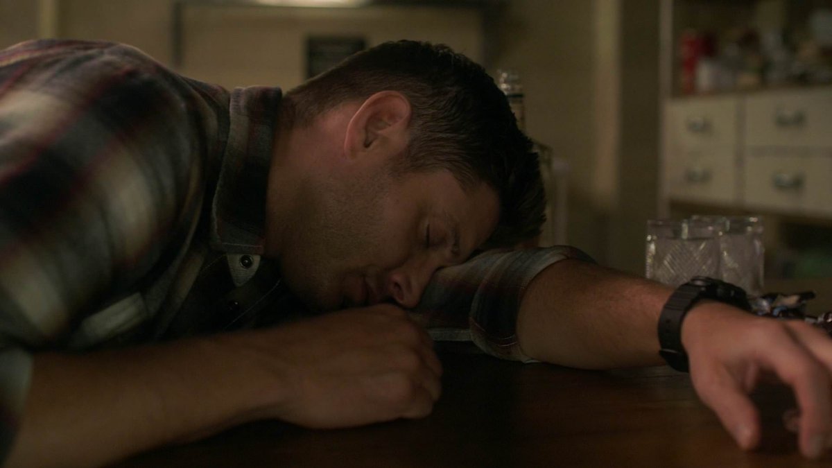 hourlyspncaps's tweet photo. https://t.co/V7Sm160IQy