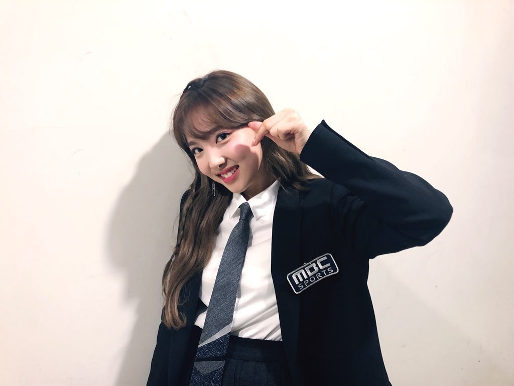 twisstagram's tweet photo. 𝚙lay 𝐭he ⁦#𝐤i𝚜𝕤𓊆·ক্ষেপ·𓊇ꮇꮲ𝟛⁩ ♡ 𝚙orque estoy 𝐥ista 𝕡ara 𝚖ostrarle al 𝚖undo entero 𝐜omo se 𝚋aila 𝐭remendo 𝕥emazo. 𝐌ucho ojito, 𝚙orque no hay manera de que se 𝐝eje de escuchar el ⁦#𝕒ü𝚛o𝕣aʼ𝓈ㅤꢆ᭄͜𓈒࣪ुㅤ𝚜u𝐠a𝕣𝚌ö𝐚t⁩.

𝚙ö𝐜ke𝕥  𝐛u𝚗n𝕪 ❥ #𝚙on𝕪o. https://t.co/6hpjYBkvbc