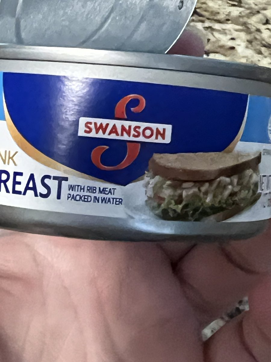 SingerMel's tweet photo. @CampbellCares don’t you also own Swanson canned chicken? Well today thought I’d make chicken salad how does a bug get inside the can 🤢 never again @CampbellSoupCo https://t.co/BnLSG8fzmT