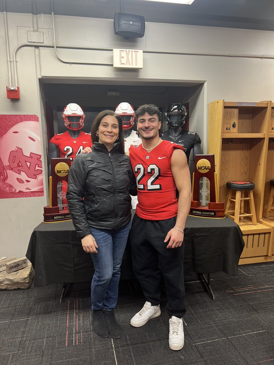Kyle_Lynch22's tweet image. Had a great time visiting @football_ncc Thank you  @CoachWark for showing me around campus and the football facilities, and @CoachSpence_NCC for the great conversation. 

@CorsairsFB @Jmack37 @coachbamoore @bturn15