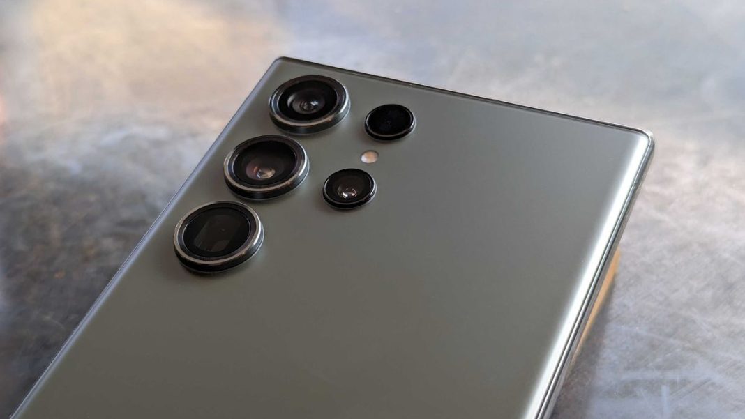 CeotechI's tweet photo. Galaxy S24 Ultra: memoria interna piรน veloce di iPhone 15 Pro Max
#Apple #Cameraphone #Confronto #flagsh #GalaxyS24Ultra #iPhone15ProMax #JazzDiskBench #Notizie #Prestazioni #Samsung #SamsungGalaxy #Smartphone #Storage #TechNews #Tecnologia #Telefonia
https://t.co/N1DPpRawgp https://t.co/Y2hKTfmzHX
