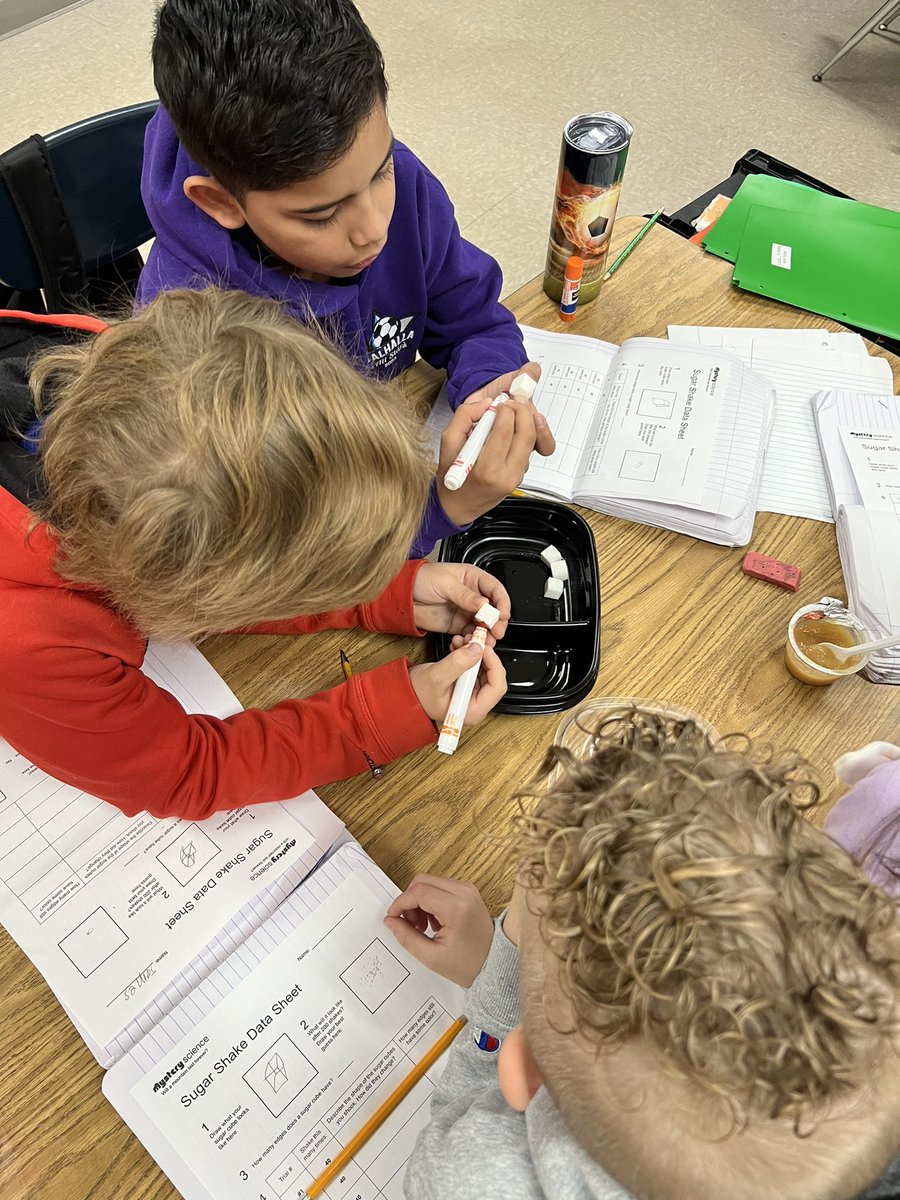 MrsSheriffSTEM's tweet photo. Sugar Cube Lab from @MysterySci on Weathering/Erosion 🏔️ https://t.co/l3g4EA0FZQ
